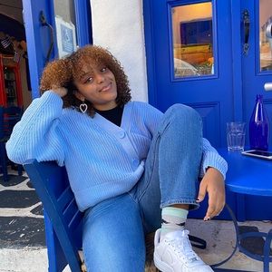 Meet your Posher, Abigail